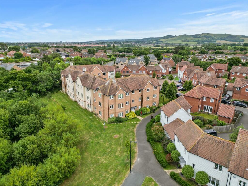 Additional image 4 of Kensington Way, Polegate