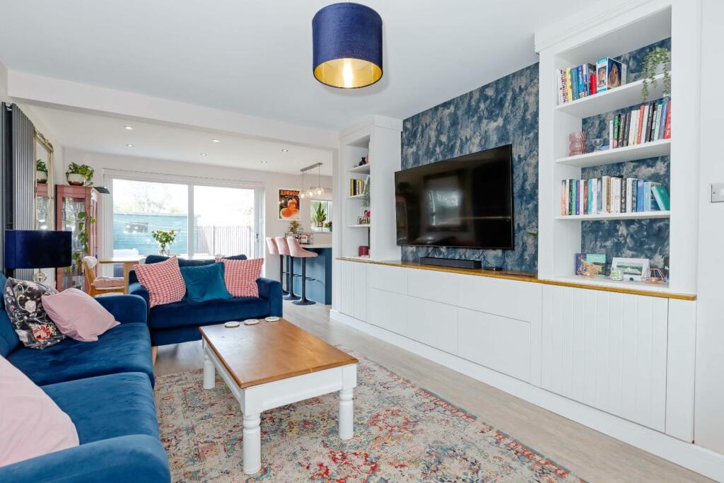 Additional image 24 of Sussex Road, Lancing