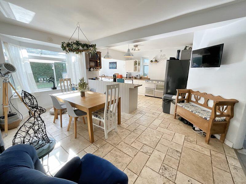 Additional image 4 of FRIARS CLIFF  CHRISTCHURCH