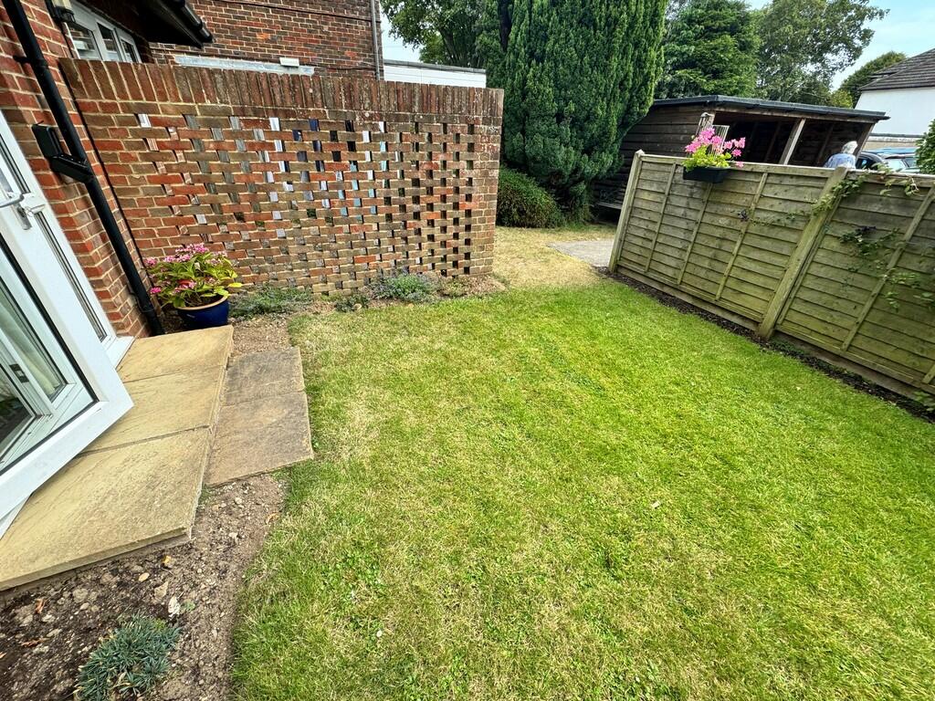 Additional image 11 of Oakland Court, Buckingham Road