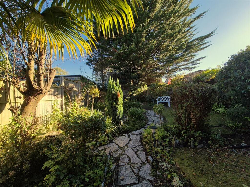 Additional image 19 of Pottery Road, Poole