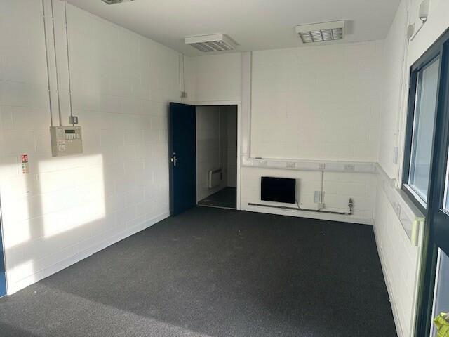 Additional image 6 of Unit 4 Whitehead Business Park, Holland Street, Bradford, West Yorkshire, BD4 8BH