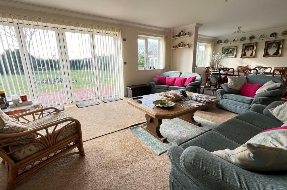 Additional image 11 of Oaks Drive, St Leonards, BH24 2QR