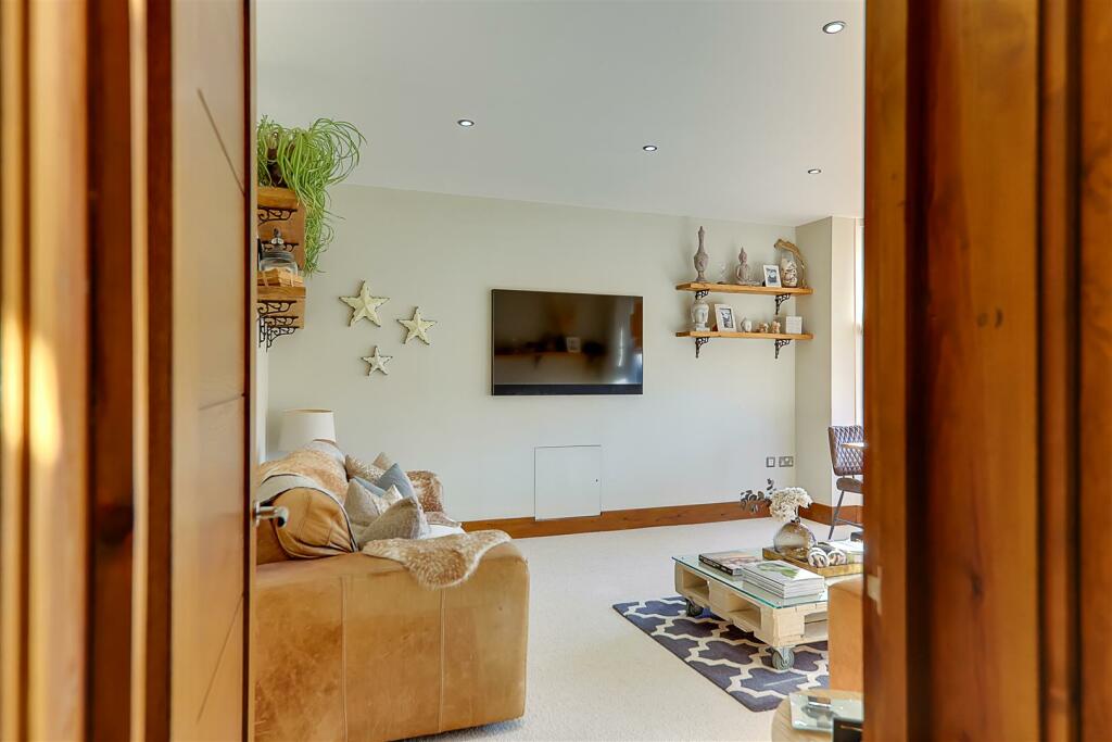 Additional image 8 of Longfellow Road, Worthing