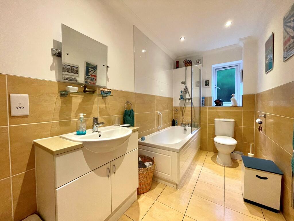 Additional image 16 of Chine Court, 3 Chine Crescent Road, Bournemouth, BH2