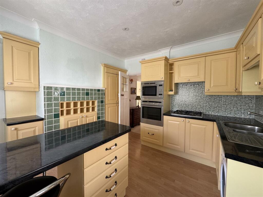 Additional image 14 of South Ferring