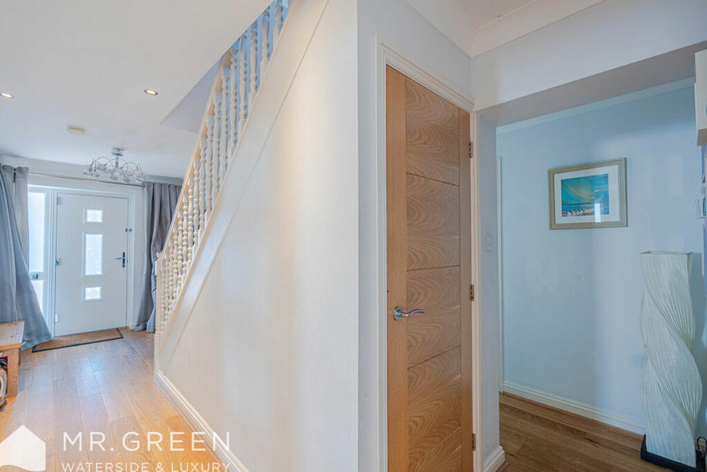 Additional image 7 of Warren Edge Close, Hengistbury Head, Southbourne, Bournemouth, BH6 4AY