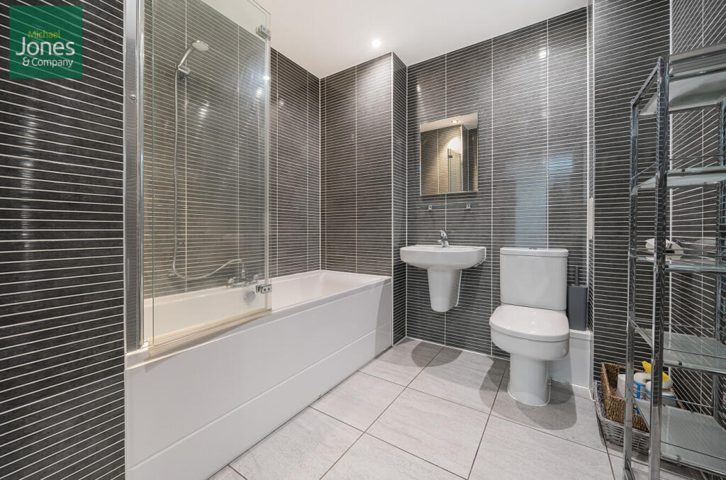 Additional image 8 of The Waterfront, Goring-by-Sea, Worthing, West Sussex, BN12