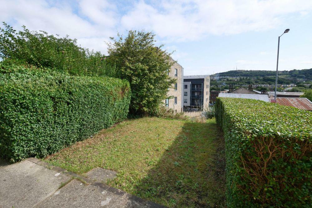 Additional image 7 of 18, Baildon Road Baildon, Shipley, BD17 6AE