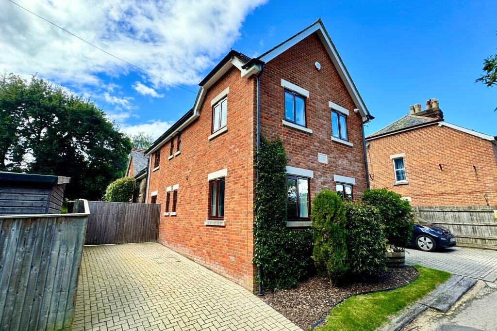 Additional image 17 of STUDLAND