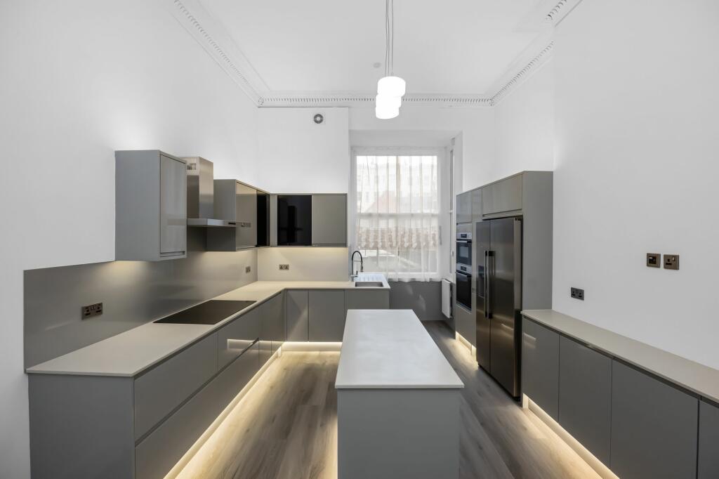 Additional image 6 of Adelaide Crescent, Hove, BN3