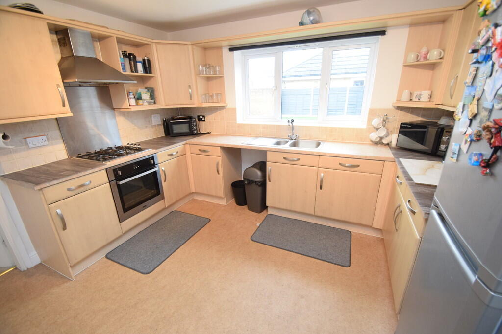 Additional image 4 of Burghley Walk, Shipley