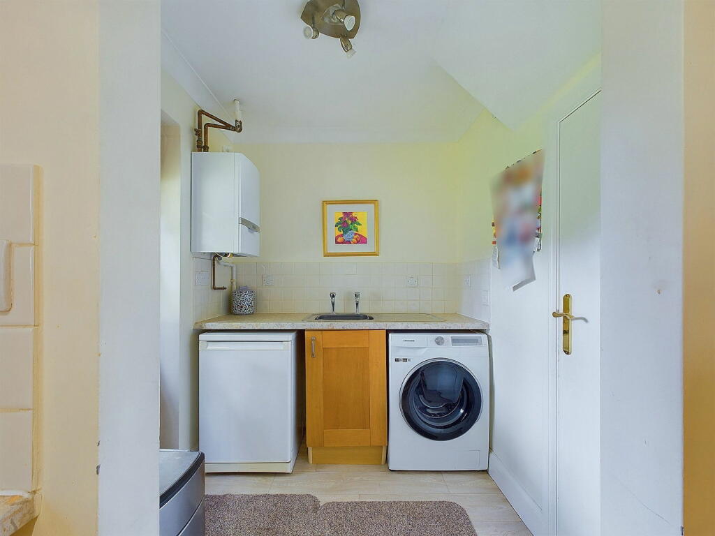 Additional image 7 of Swandean Close, Worthing, West Sussex BN13 3AR