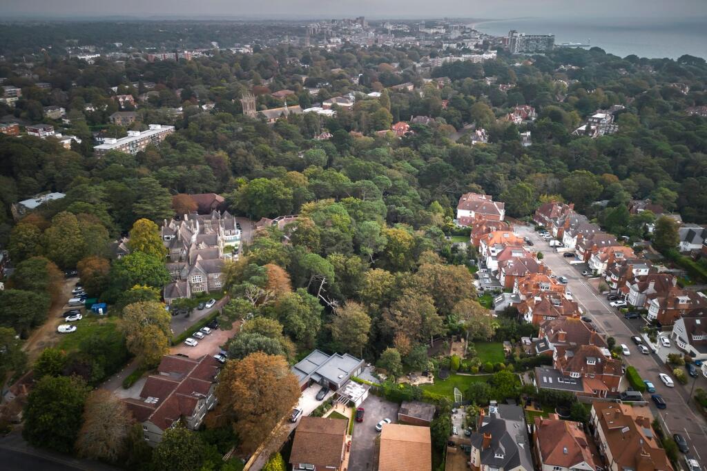 Additional image 29 of Alumhurst Road, Alum Chine, Westbourne, BH4