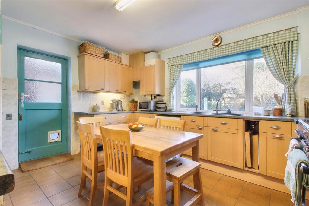 Additional image 7 of Arlington Avenue, Goring-By-Sea, Worthing