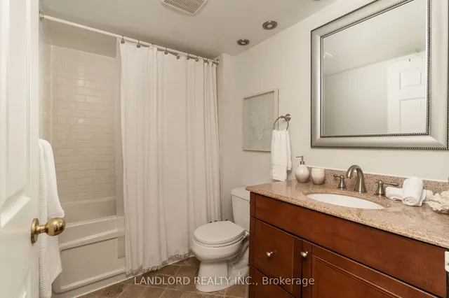 Additional image 19 of 705 King St Unit 603