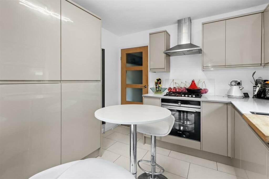 Additional image 12 of Willow Drive, Polegate