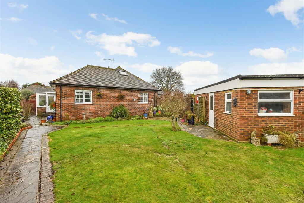 Additional image 18 of Henty Close, Walberton
