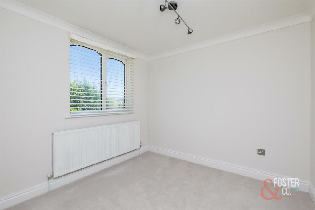 Additional image 12 of Treetops Close, Brighton