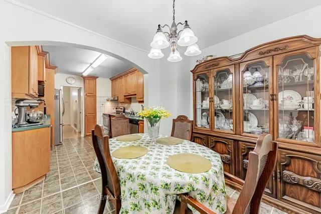 Additional image 7 of 11 Alma Ave