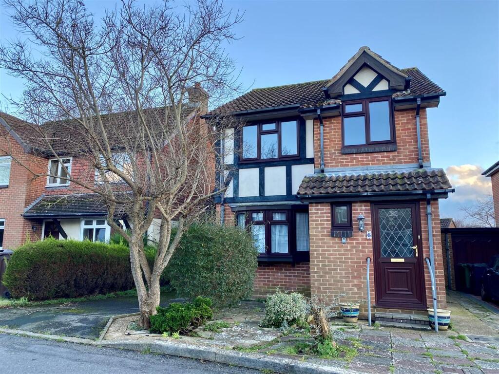 Additional image 2 of Beuzeville Avenue, Hailsham