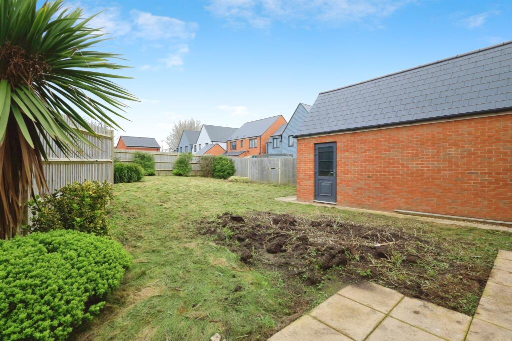 Additional image 16 of Twin Oaks Drive, Polegate