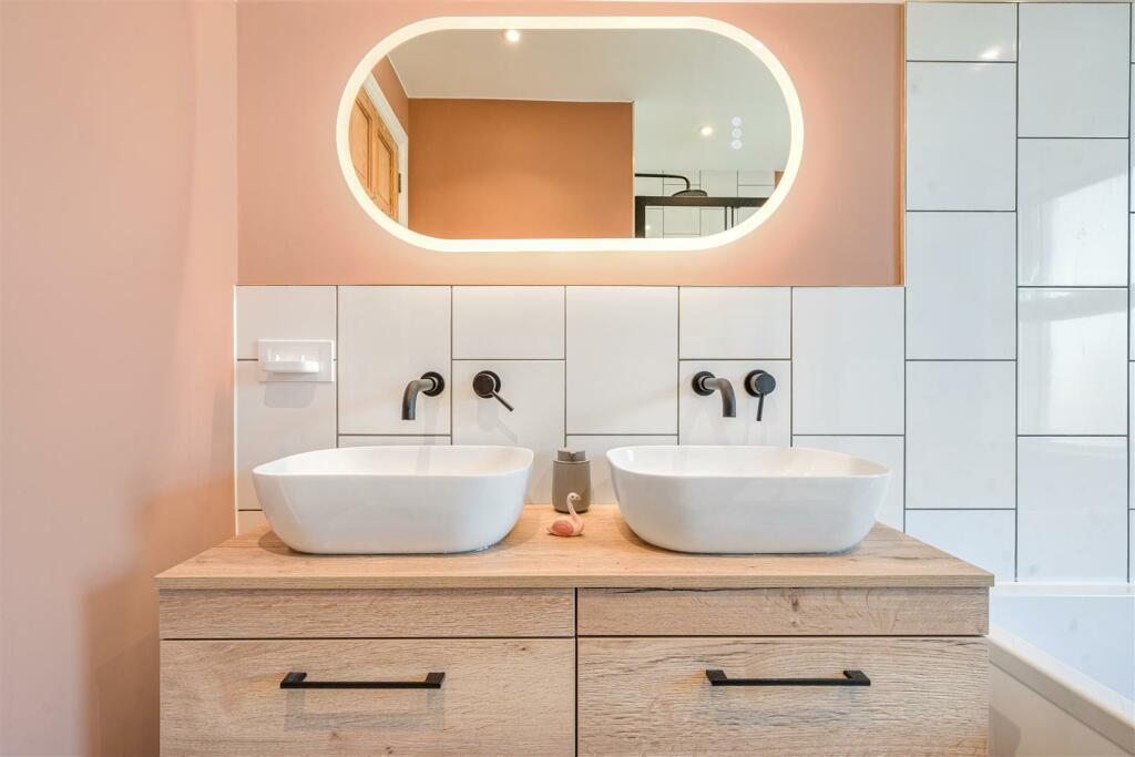 Additional image 15 of High Street, Swanage