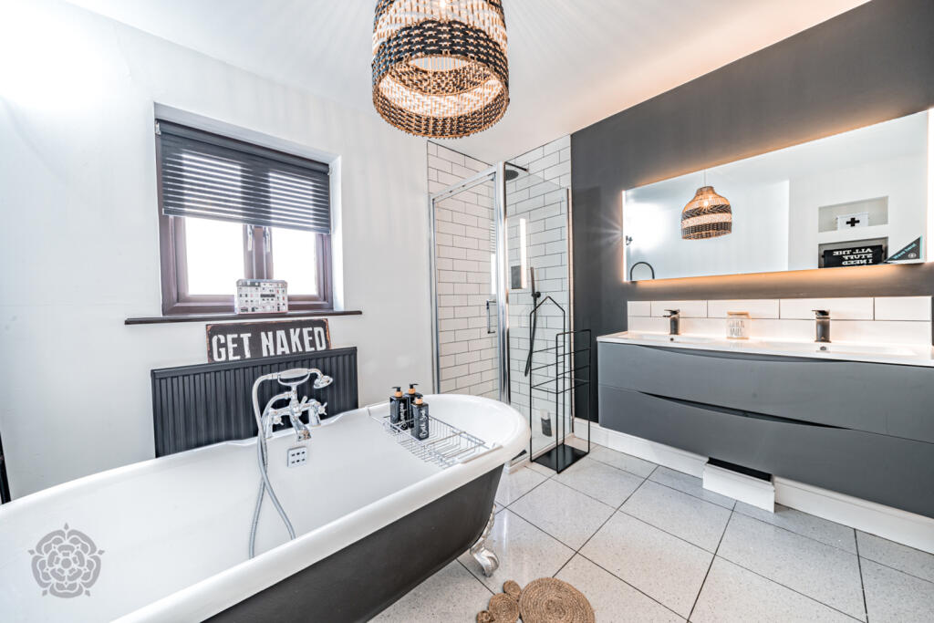 Additional image 5 of Dobb Brow Road, Westhoughton, Bolton, Greater Manchester, BL5 2AY