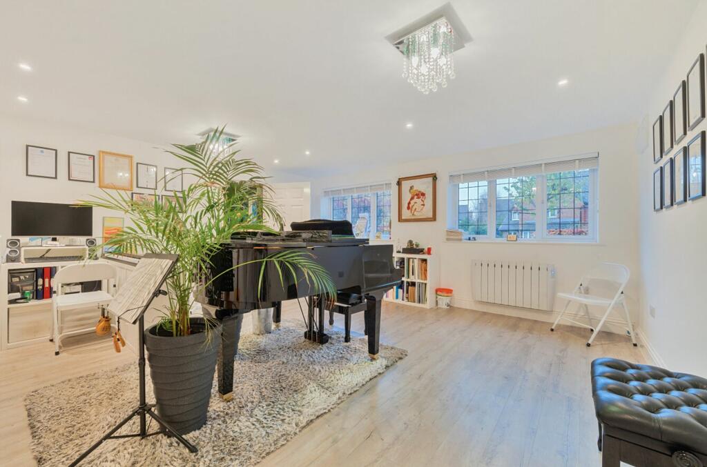 Additional image 2 of Hunters Mews, Fontwell, BN18