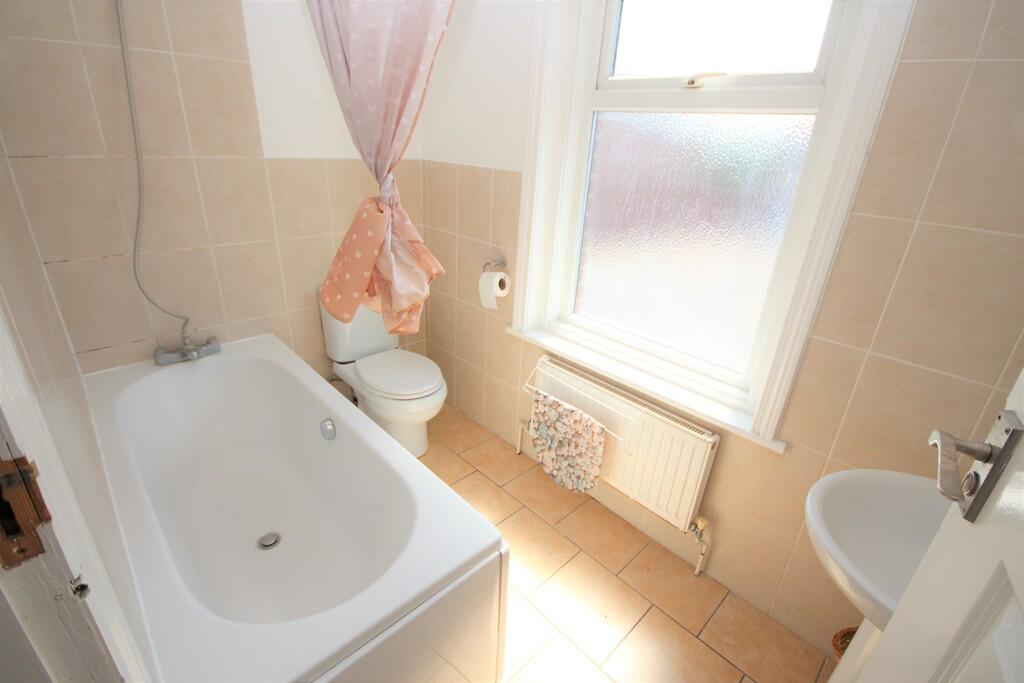 Additional image 13 of Markham Road, Bournemouth