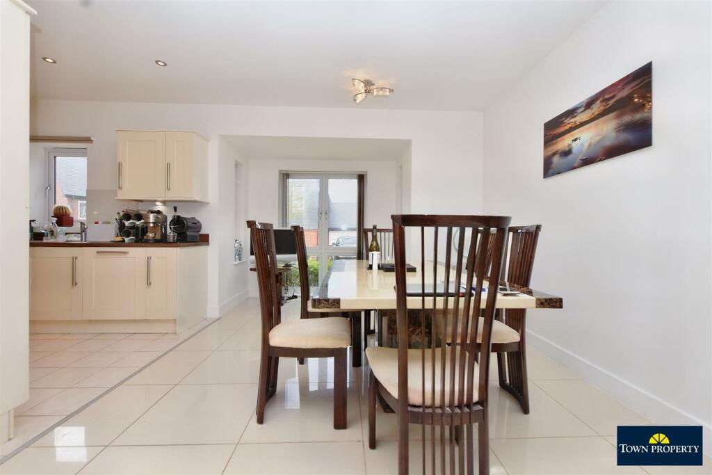 Additional image 7 of Buttercup Drive, Polegate
