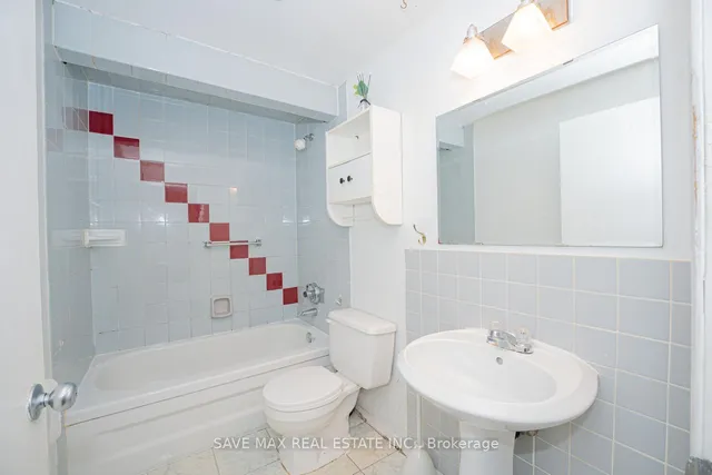 Additional image 30 of 102 SUTHERLAND Ave