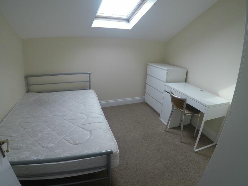 Additional image 5 of Large 4 Bedroom Student Flat in Winton- Banks House  -Available September 2025