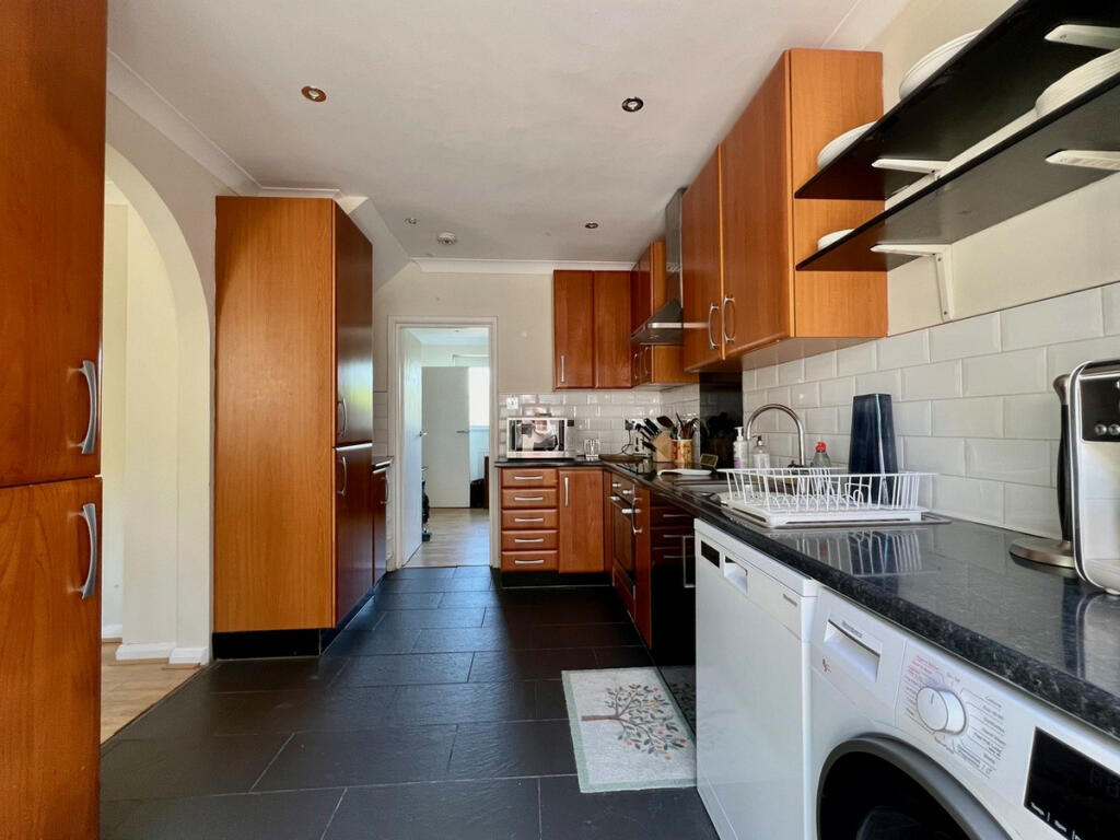 Additional image 20 of Goldstone Way, Hove