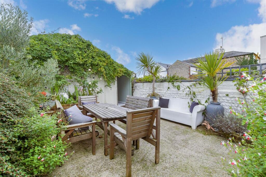 Additional image 18 of South Terrace, Littlehampton, West Sussex