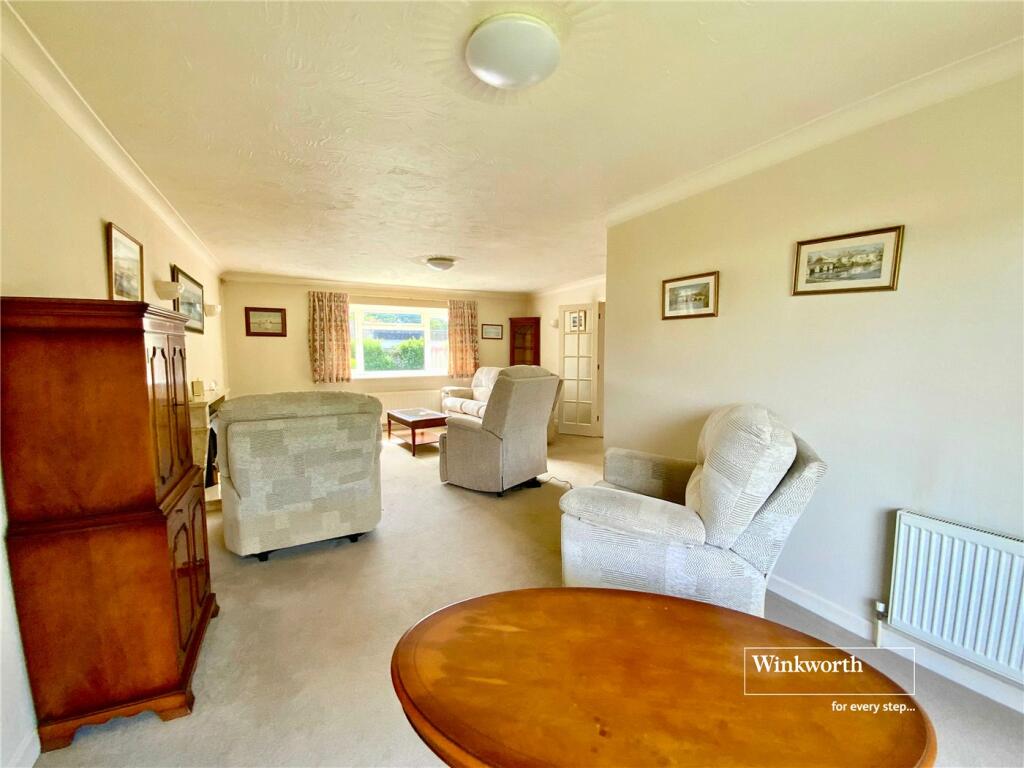 Additional image 7 of Bure Close, Friars Cliff, Christchurch, Dorset, BH23