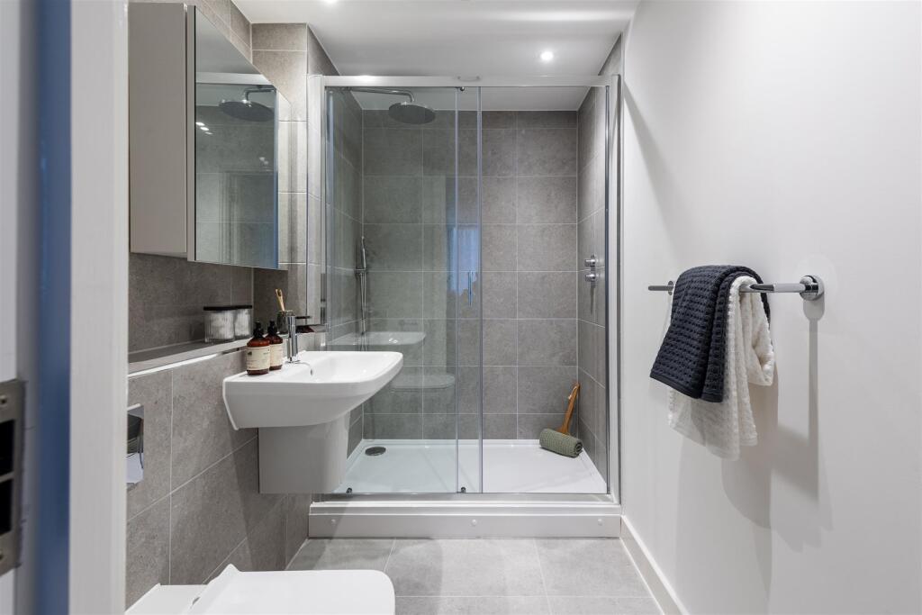 Additional image 7 of Grand Avenue, Hove, East Sussex