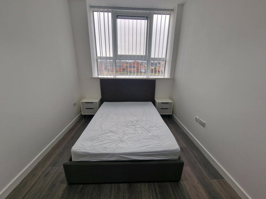 Additional image 6 of Card House, Bingley Road, Bradford, Yorkshire, BD9