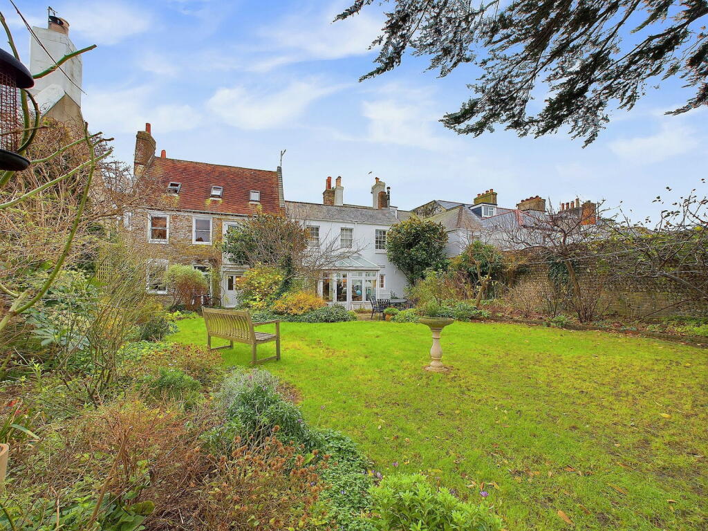 Additional image 41 of Church Street, Shoreham by Sea