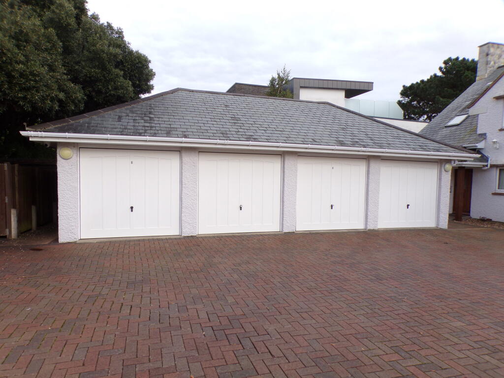 Additional image 23 of Friars Cliff Highcliffe