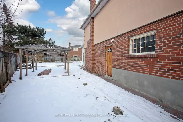 Additional image 29 of 3651 Broomhill Cres