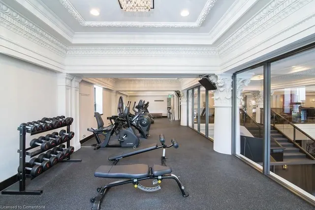 Additional image 25 of 118 King St Unit 1118