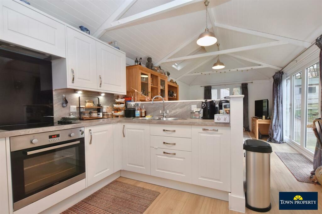 Additional image 19 of Wish Hill, Eastbourne