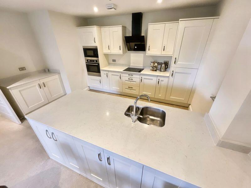 Additional image 10 of CHRISTCHURCH