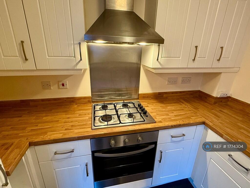 Additional image 10 of Langsett Court, Bradford, BD9