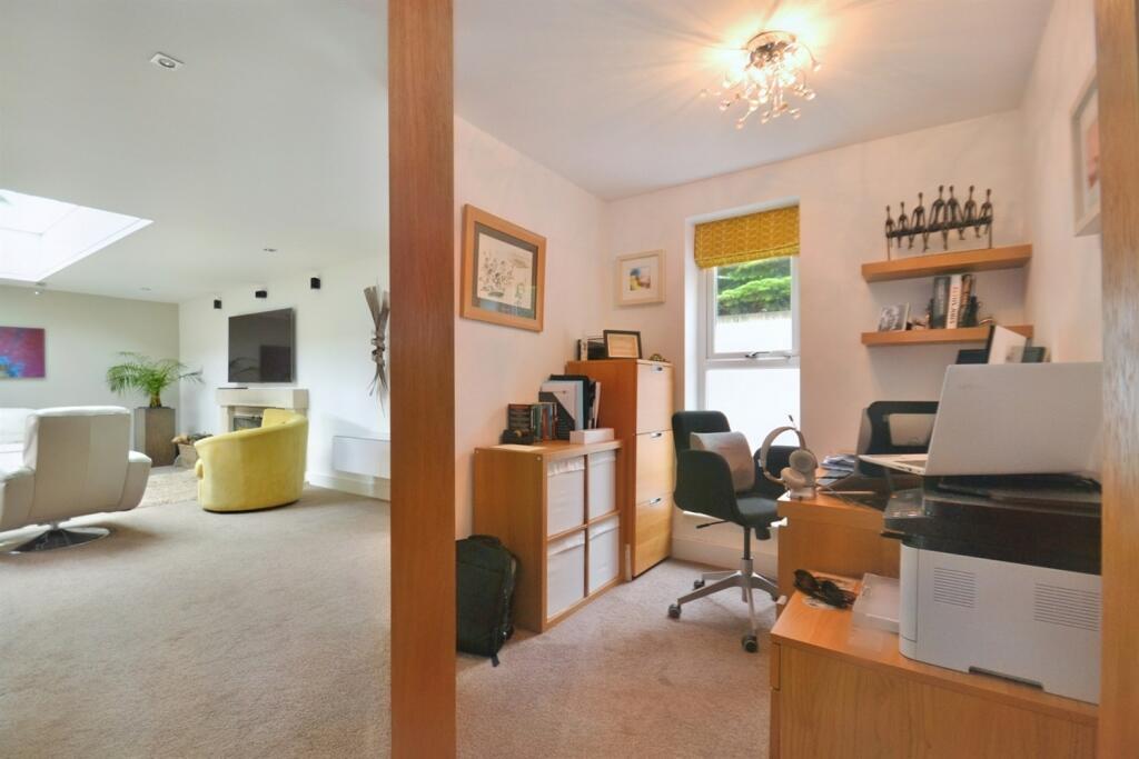 Additional image 8 of Broadstone