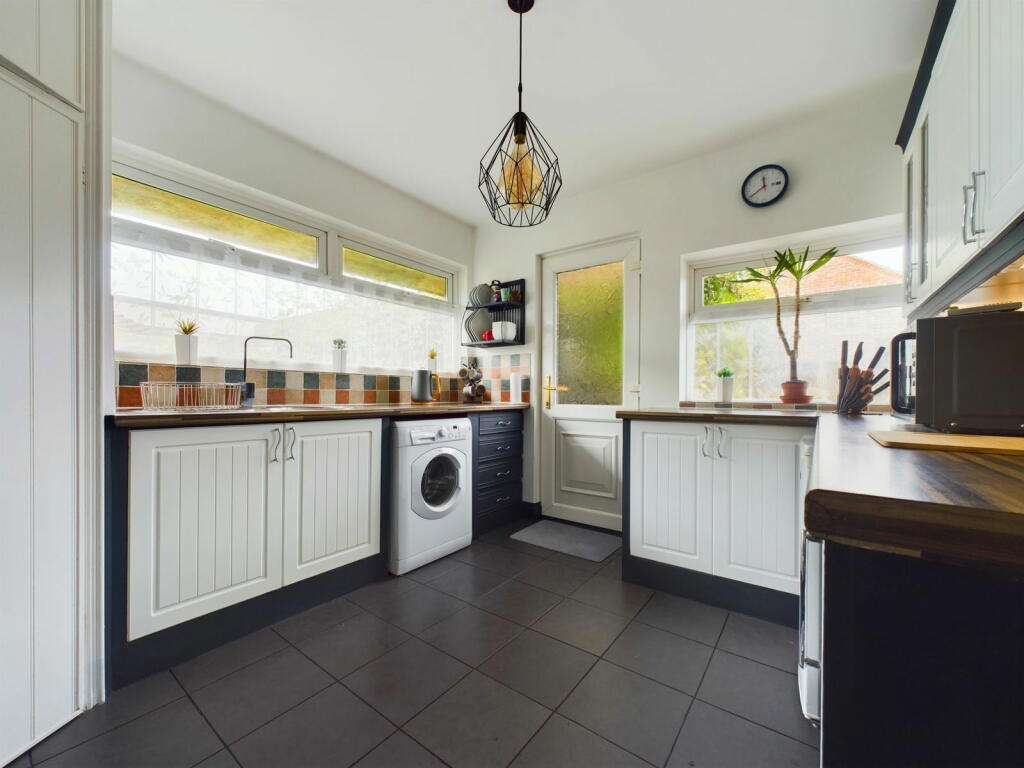 Additional image 18 of Manor Road