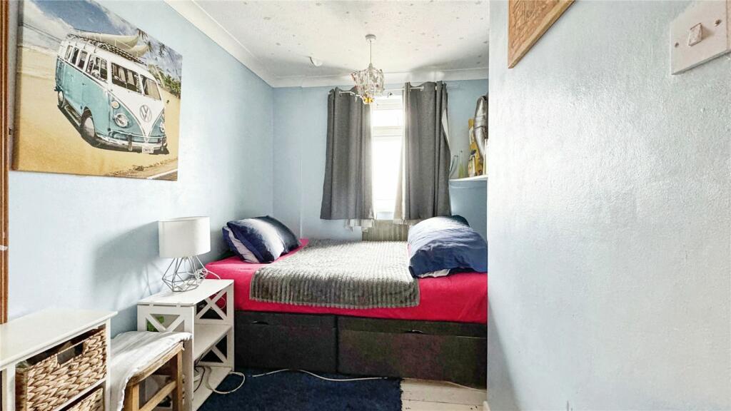 Additional image 5 of Hardy Close, New Milton, Hampshire, BH25