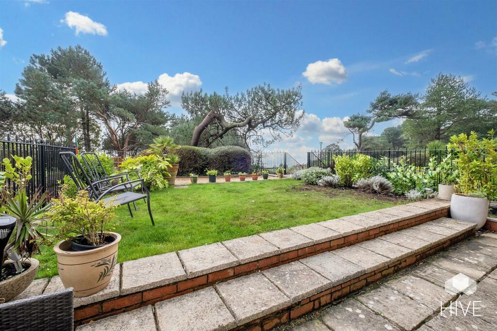 Additional image 17 of West Cliff Gardens, West Cliff, Bournemouth