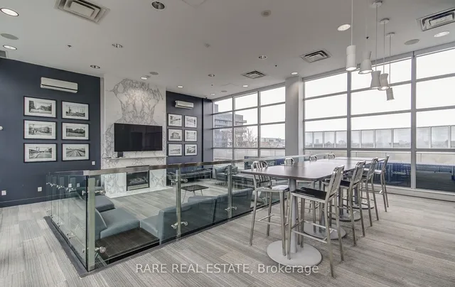 Additional image 27 of 1 Shaw St Unit 829